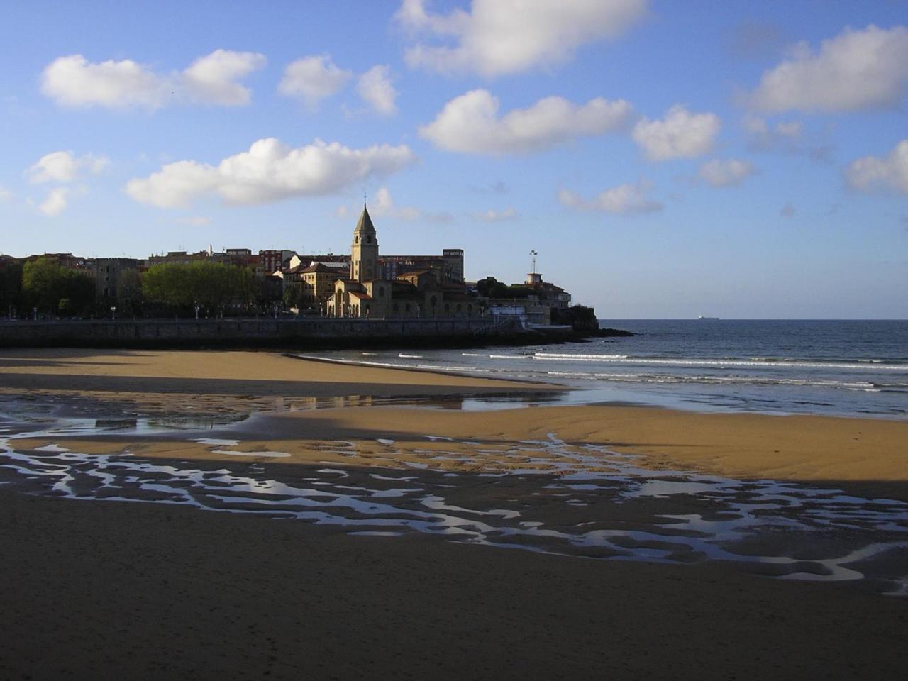 Hotel Costa Verde Gijon Exterior photo